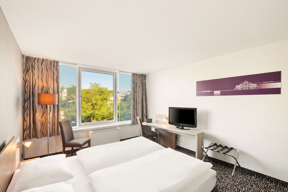 Standard Room (High Floor With Coffee Machine) - Photo 5