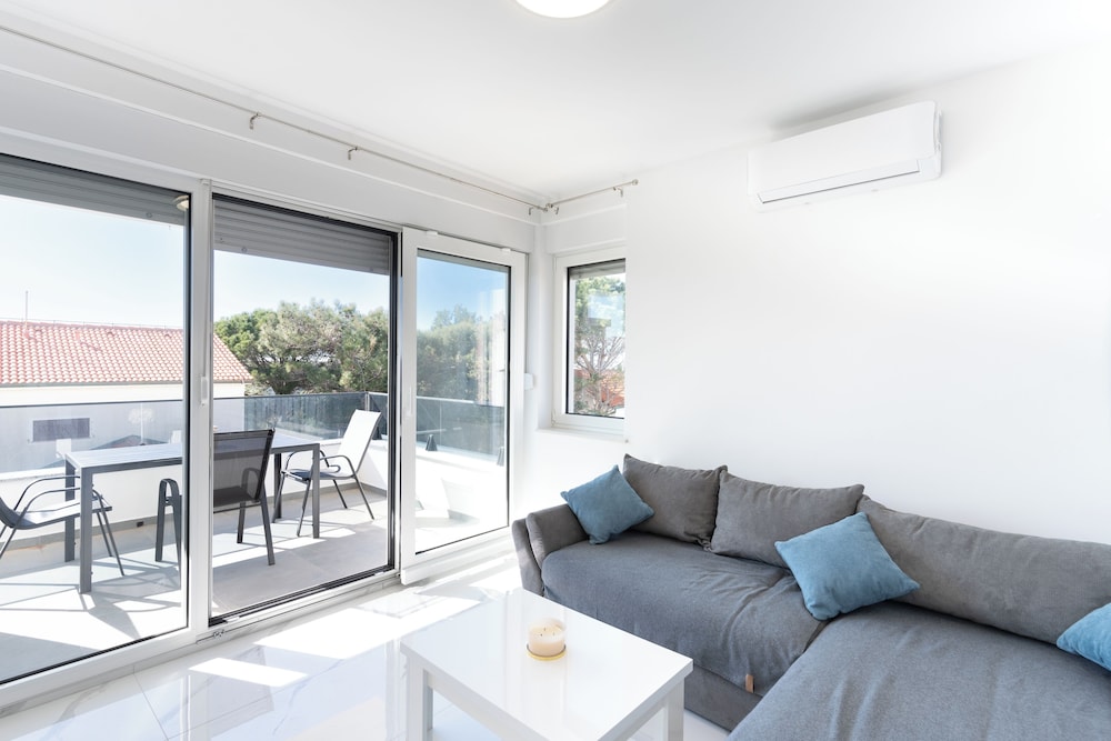 Comfort Apartment, 2 Bedrooms, Balcony