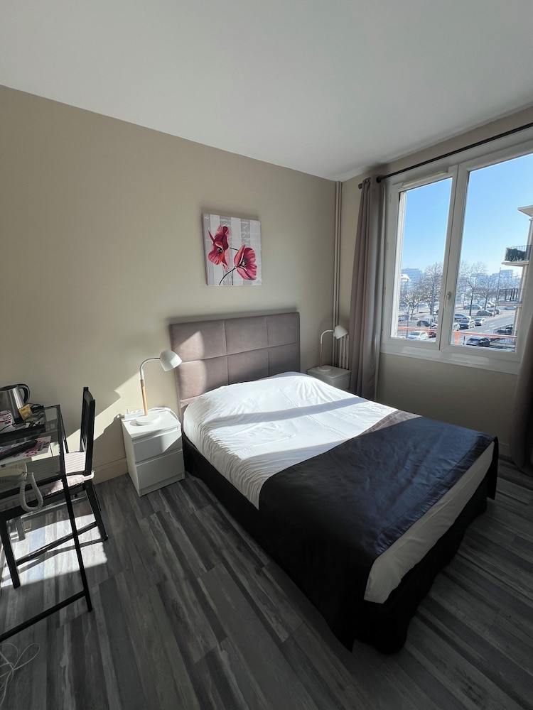 Superior Double Room Single Use photo 2