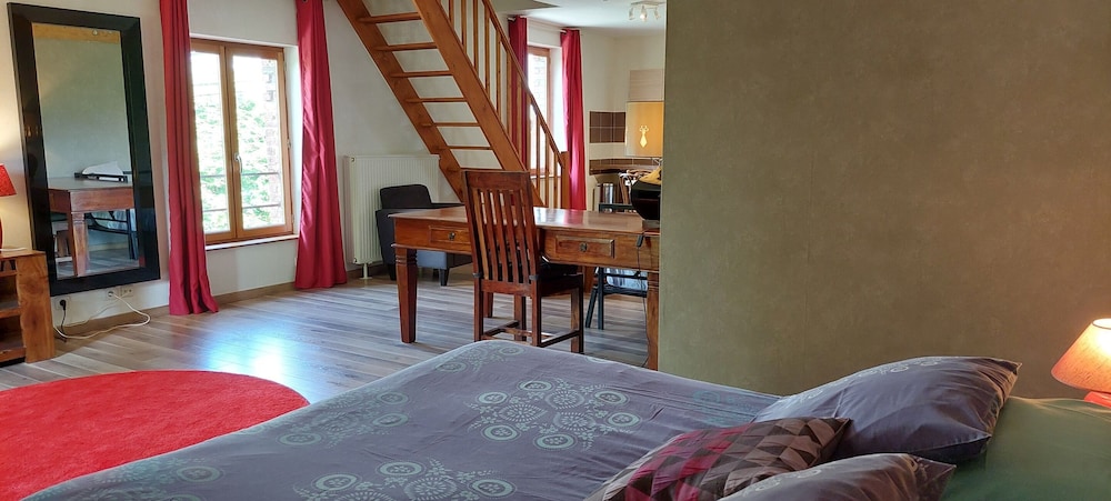Comfort Suite, Ensuite, Park View (La Conviviale) photo 2