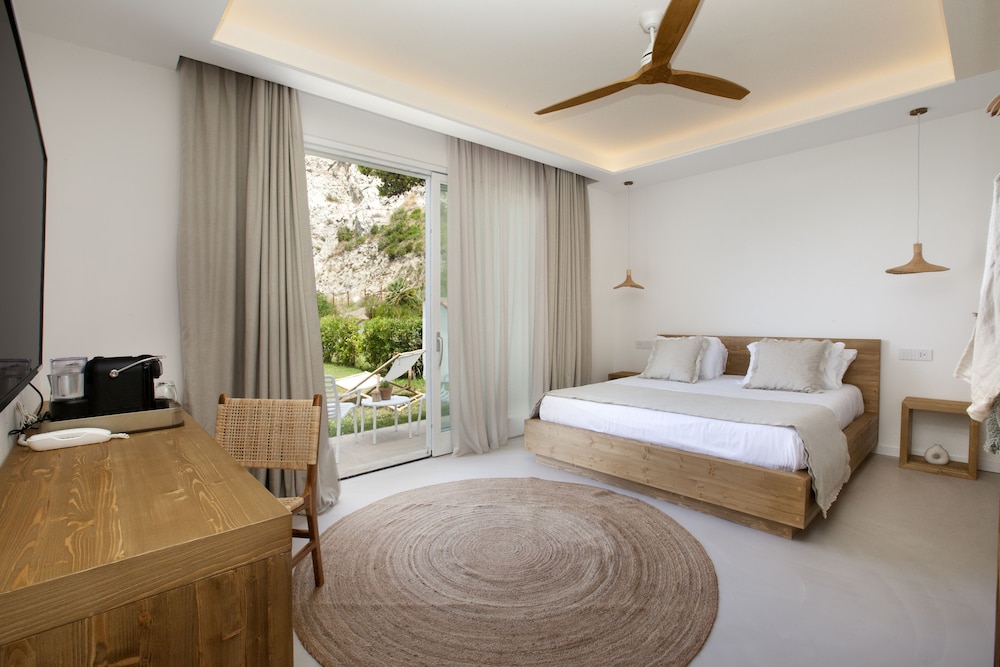 Grand Suite, Balcony, Resort View - Photo 6