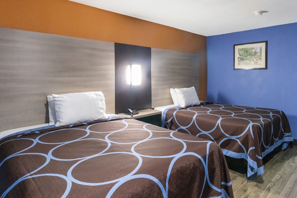 Room, 2 Queen Beds, Non Smoking
