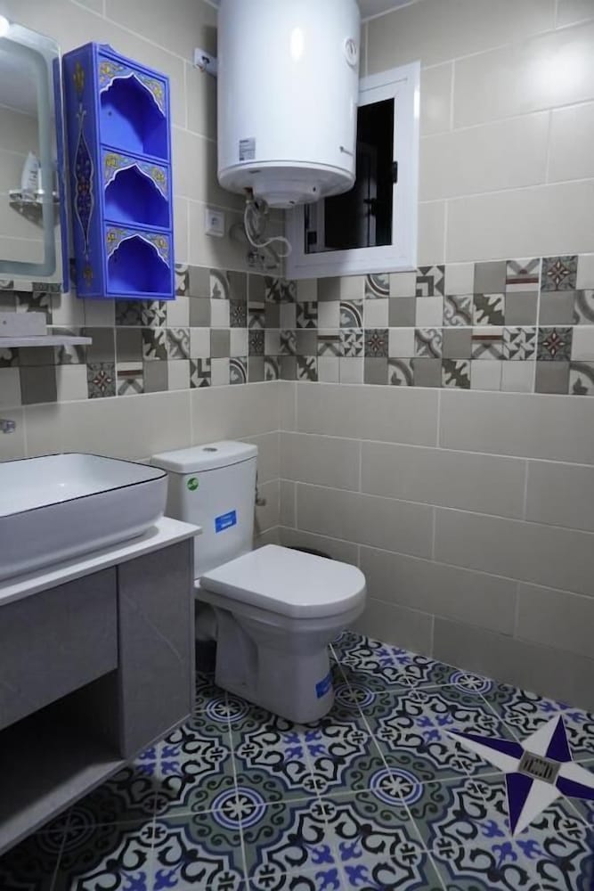 Standard Double or Twin Room, 2 Twin Beds, Non Smoking, Private Bathroom - Photo 3