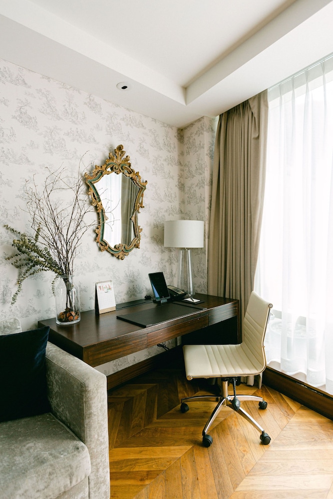Suite (Garden)