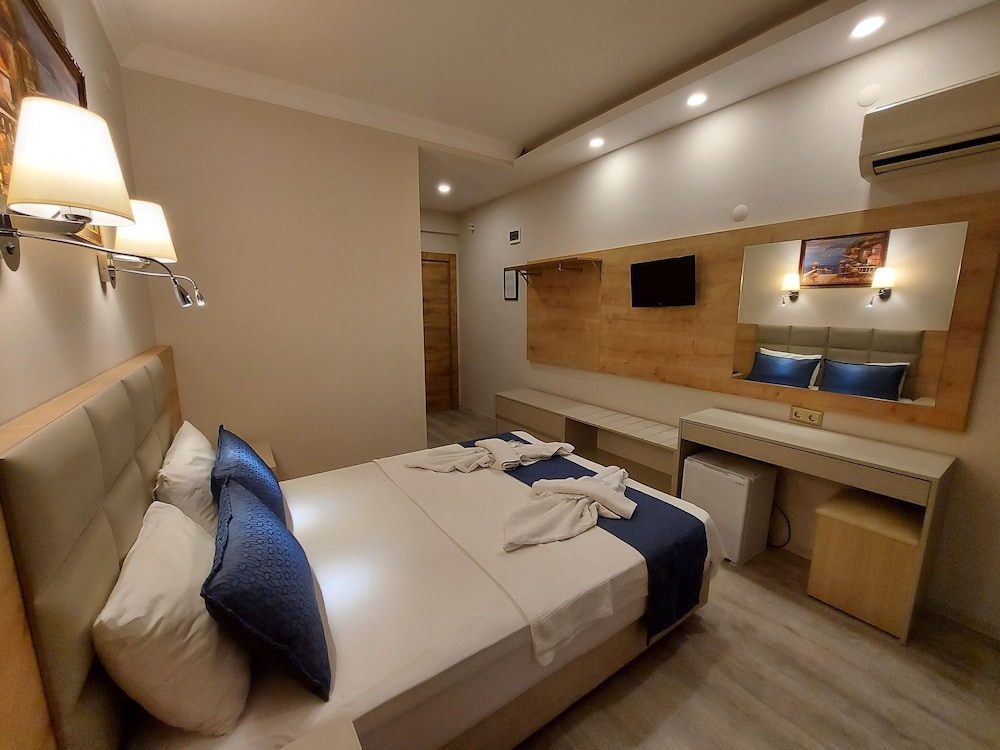 Standard Double Room photo 3