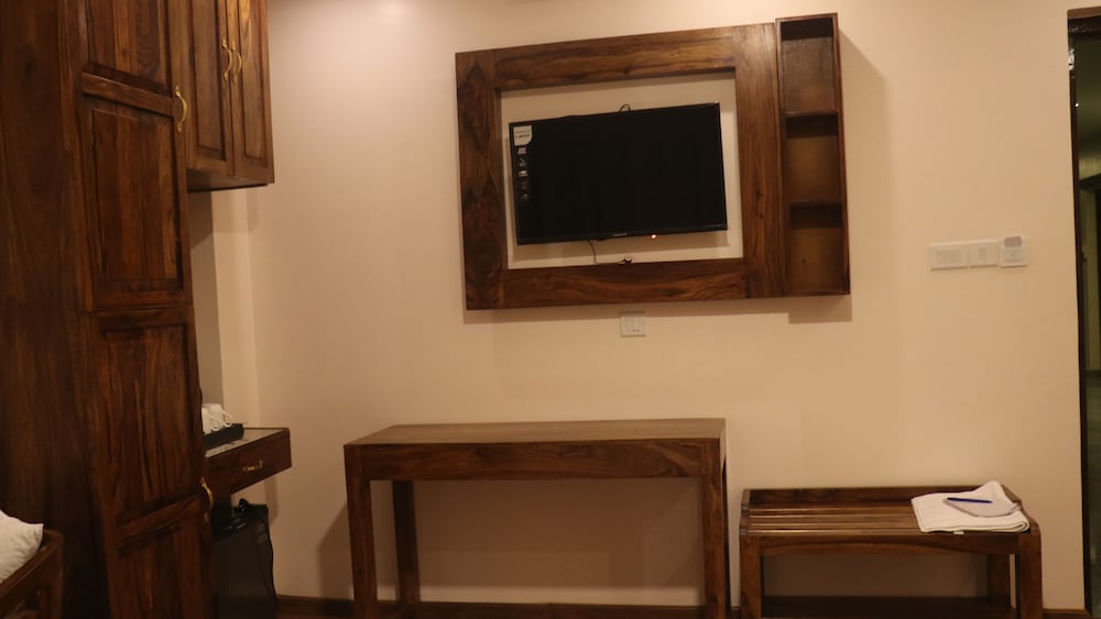 Deluxe Double or Twin Room - Photo 1