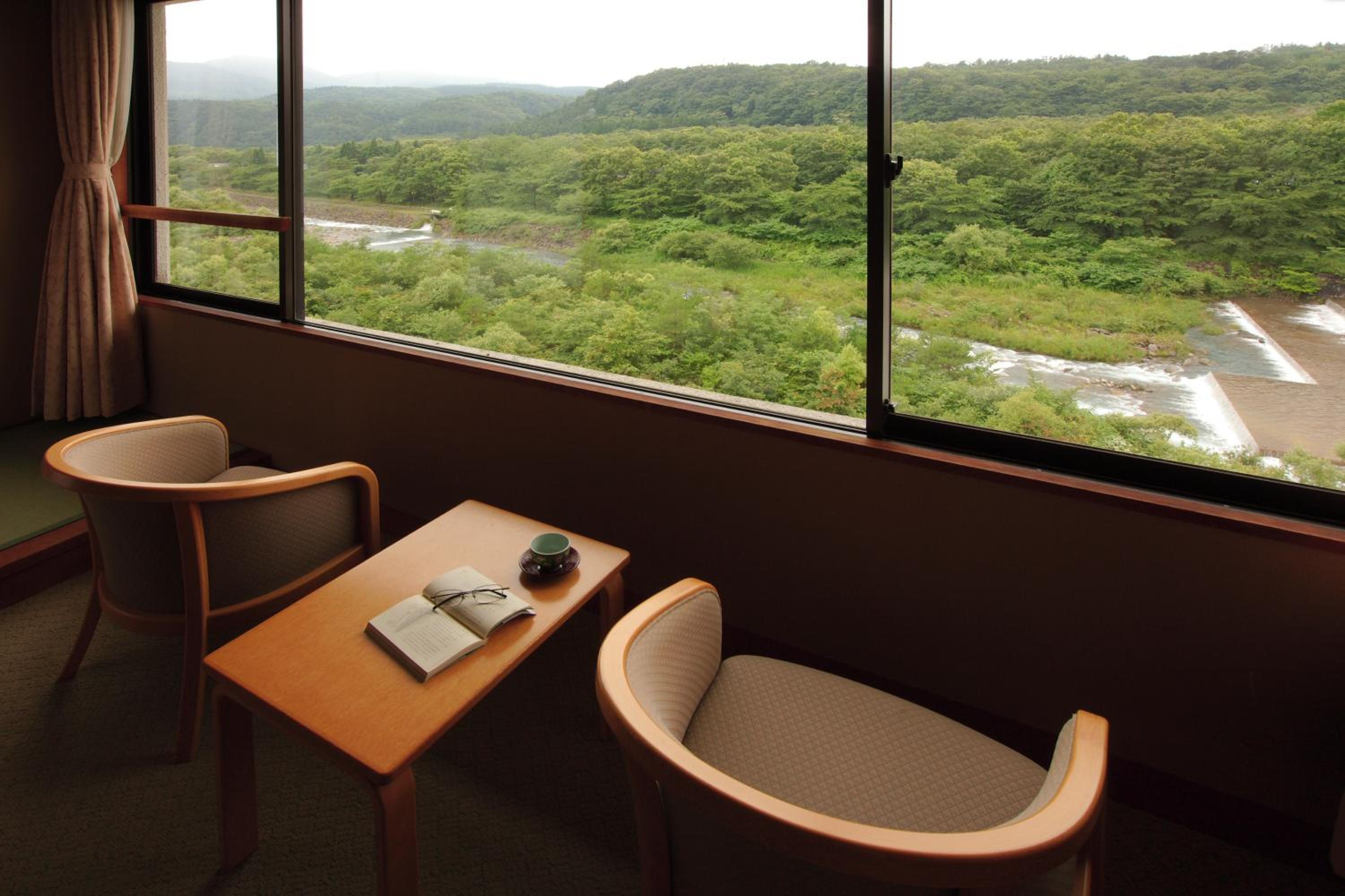 Superior Japanese-Style Room photo 2