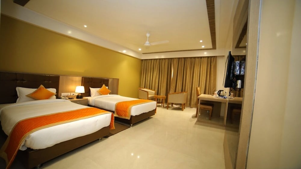 Deluxe Twin Room photo 3