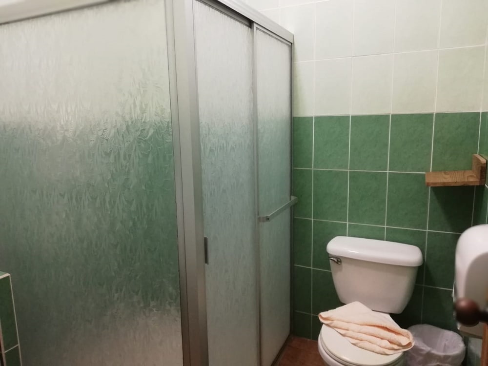 Double Room, 2 Twin Beds, Non Smoking photo 2