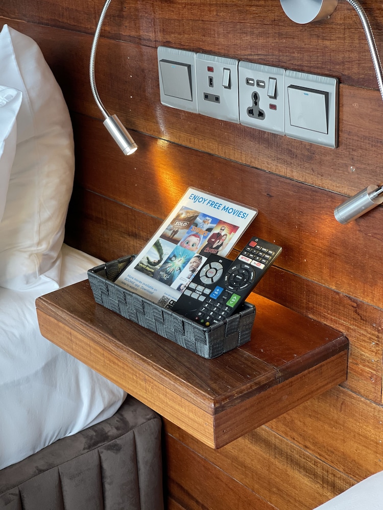 Double Room All Meals and Boat Transfers Included photo 3