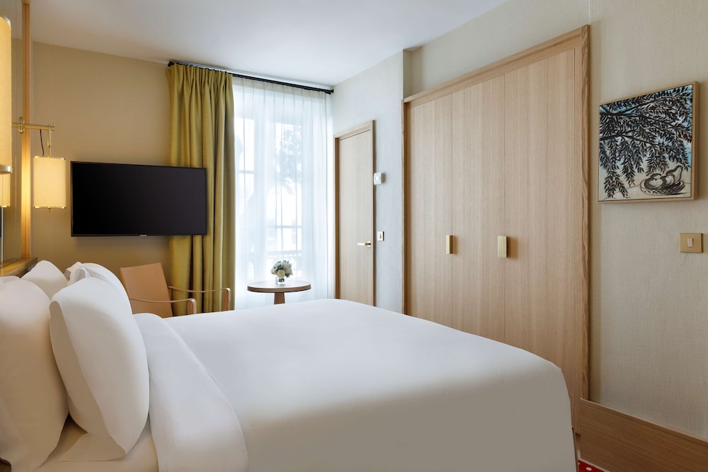 Deluxe Room, 2 Twin Beds photo 3