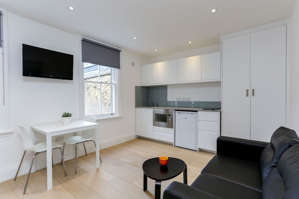 Standard Studio Apartment photo 2