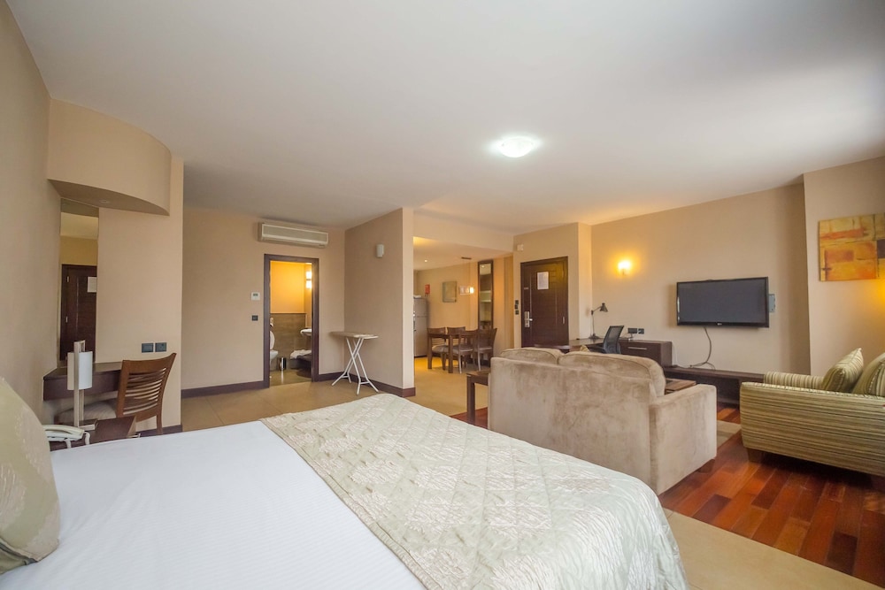 Taarifa Suites by Dunhill Serviced Apartments — photo 198