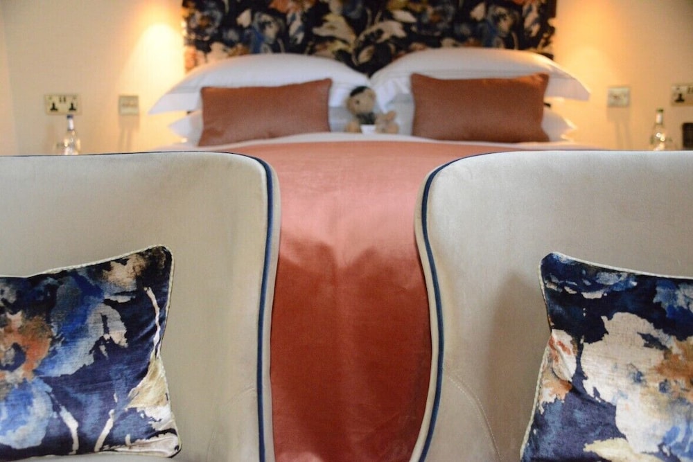 Deluxe Double Room, 1 King Bed photo 1