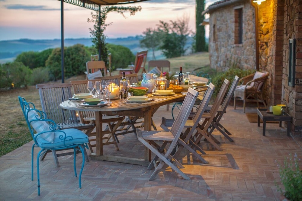 Villa (6 Bedrooms) photo 3