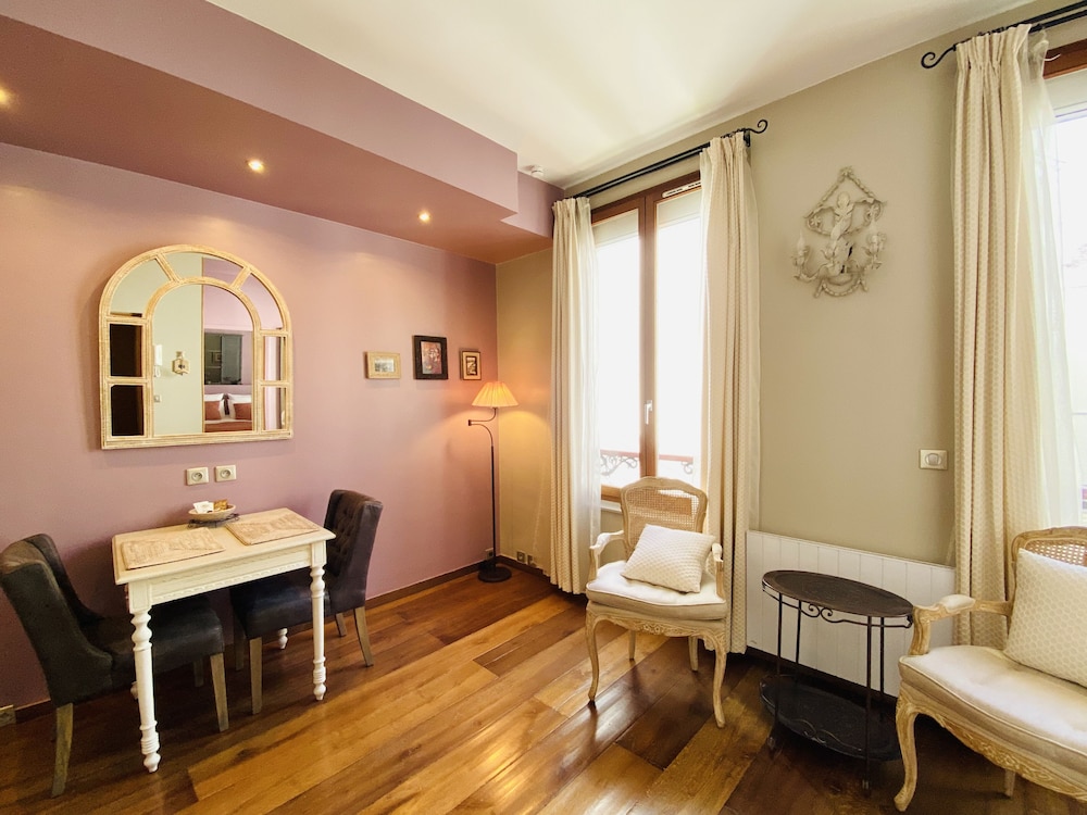 Design Room photo 3