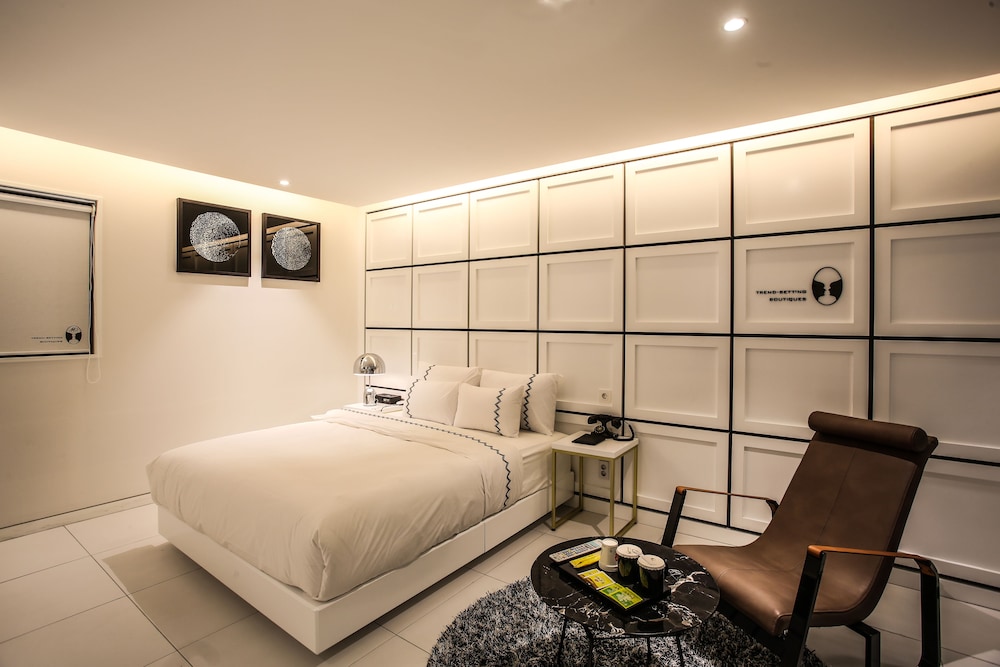 Deluxe Double Room - Photo 1