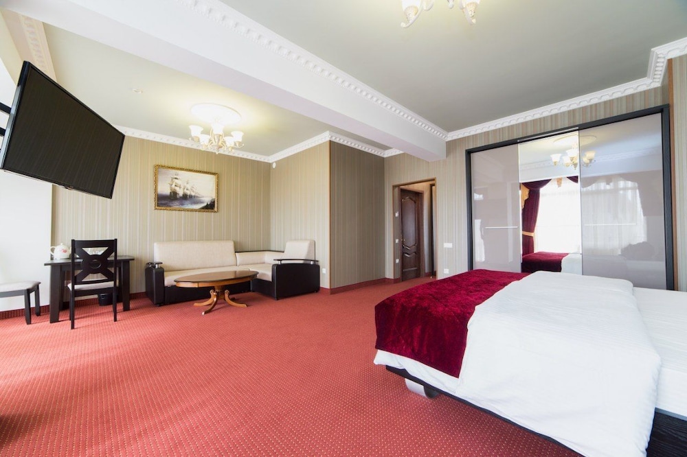 Suite photo 1