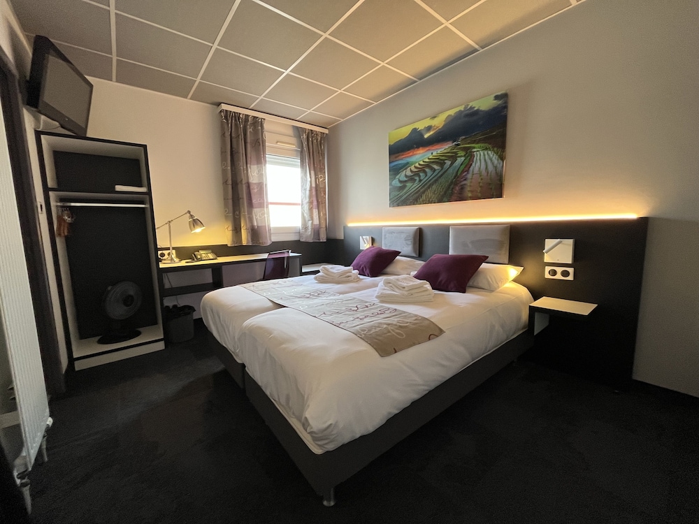 Comfort Twin Room