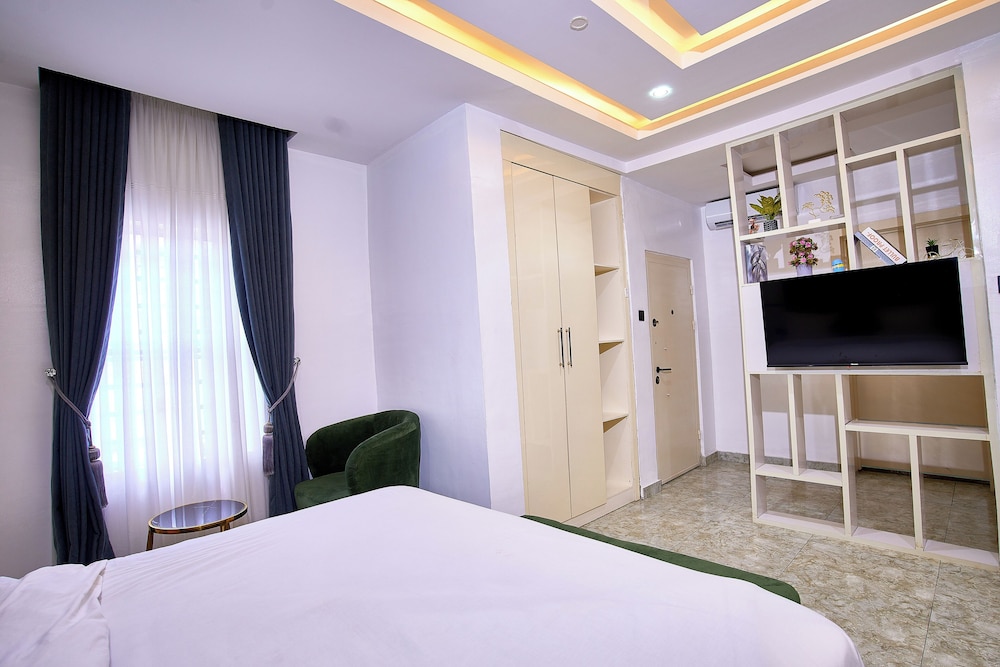 Deluxe Single Room, 1 King Bed, Balcony