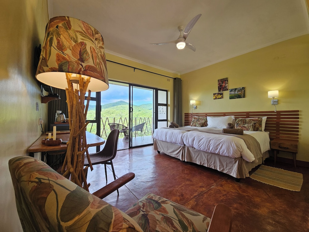 Comfort Twin Room, Multiple Beds, Balcony, Mountain View photo 1