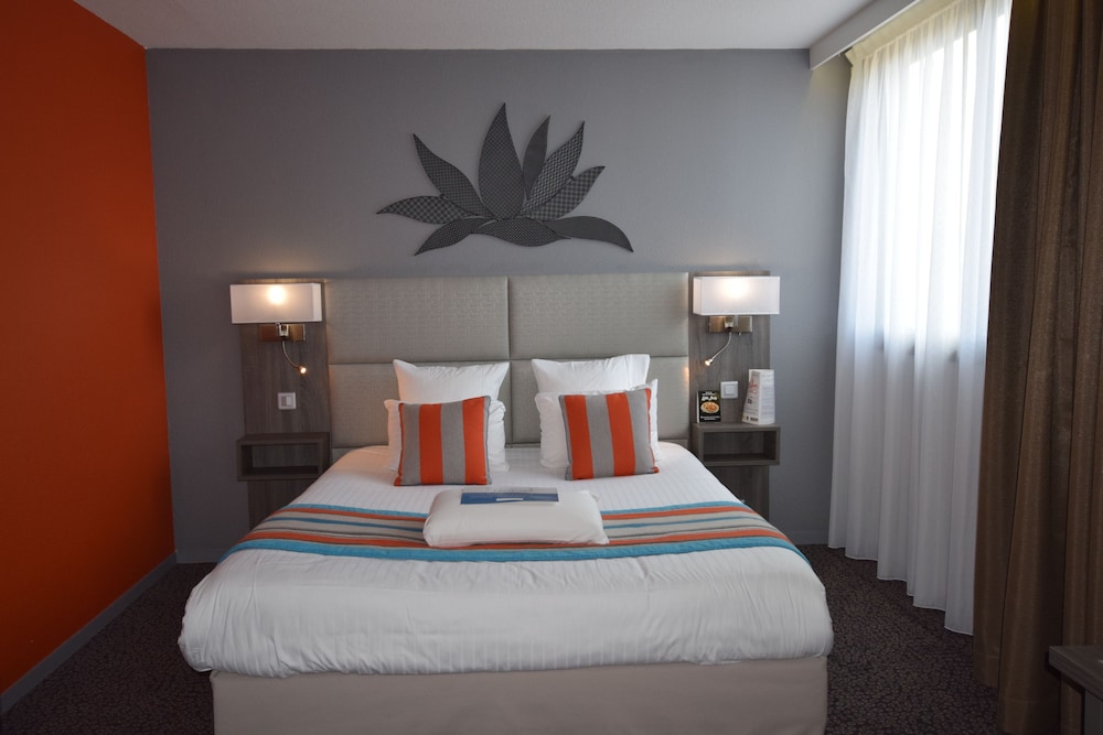 Standard Room, 1 Double Bed - Photo 10