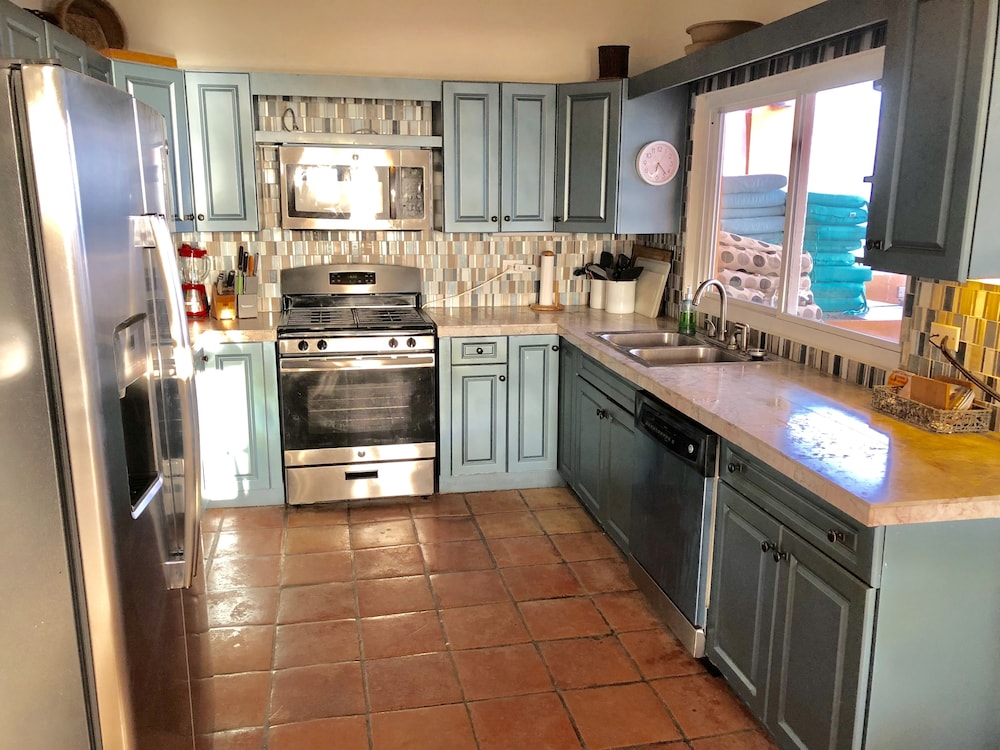 Exclusive Villa, 5 Bedrooms, Ocean View photo 3