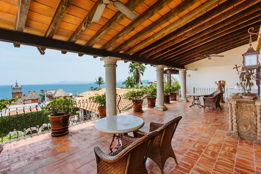Grand Suite San Jose, 1 King Bed, Terrace, Ocean View, photo 6