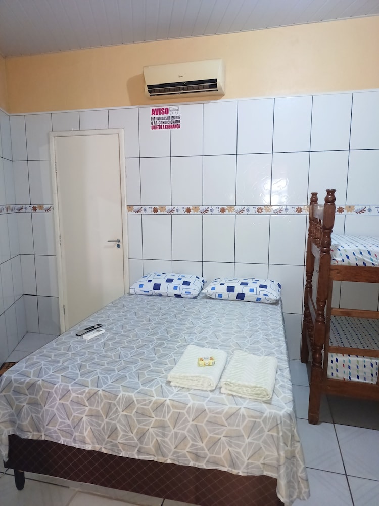 Economy Twin Room, 2 Bedrooms, Accessible
