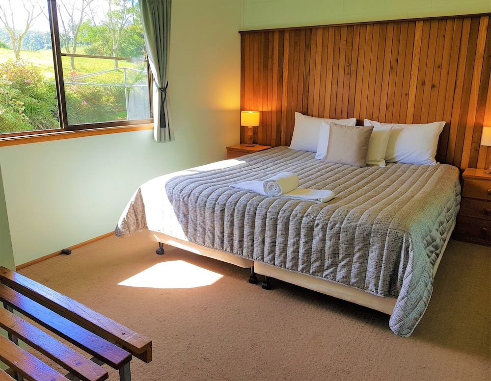 Standard Suite, 1 Bedroom, Non Smoking, Kitchen (Cedar Lodge B) photo 2