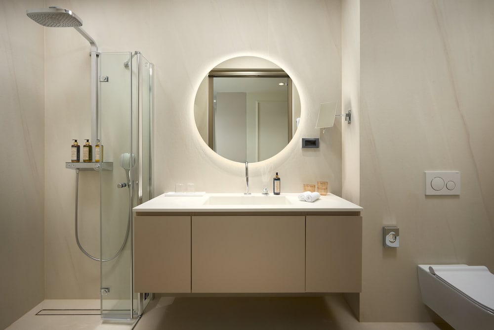 Premium Room - Photo 4