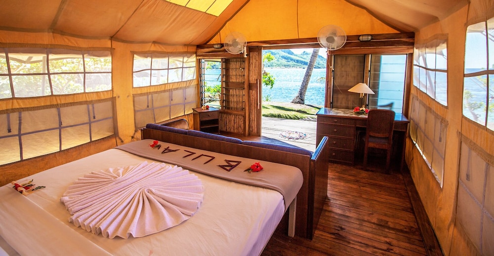 Beachfront Levu Bure
