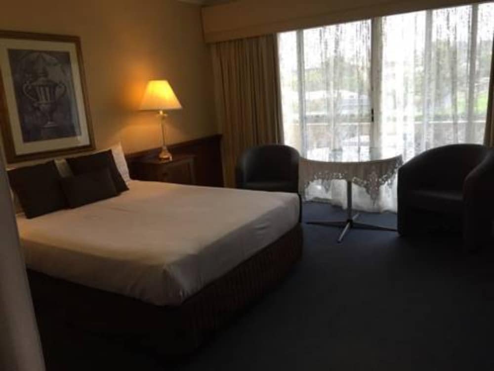 Double Room, 1 Queen Bed photo 1