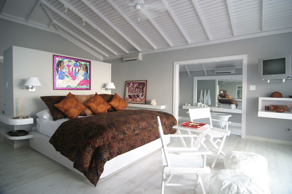 Two Bedroom Sea Cottage - Kitchenette photo 2