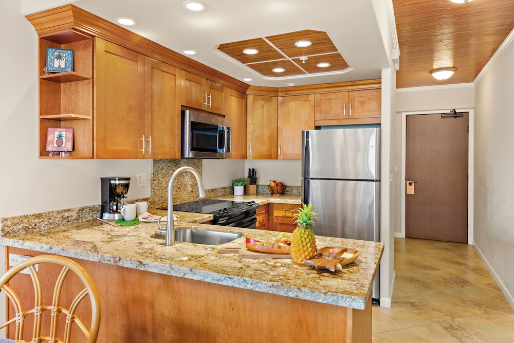 Premium Studio, Ocean View - Photo 7