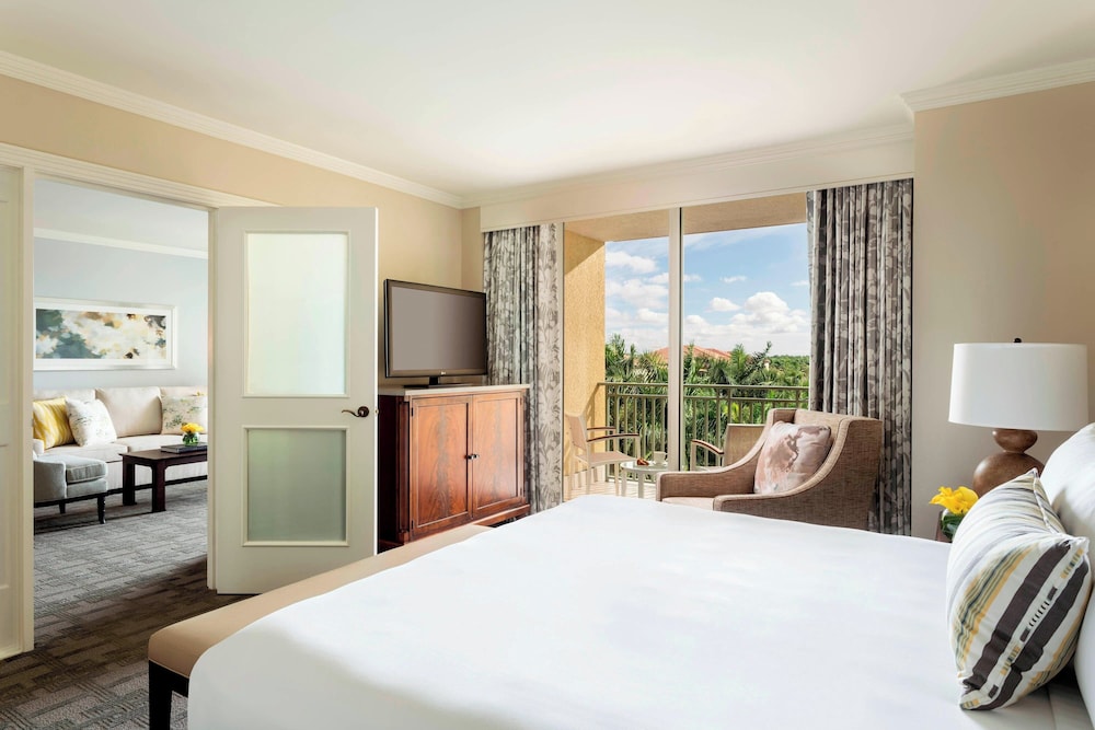 Room, 1 Bedroom, Resort View (Hearing Accessible) - Photo 3