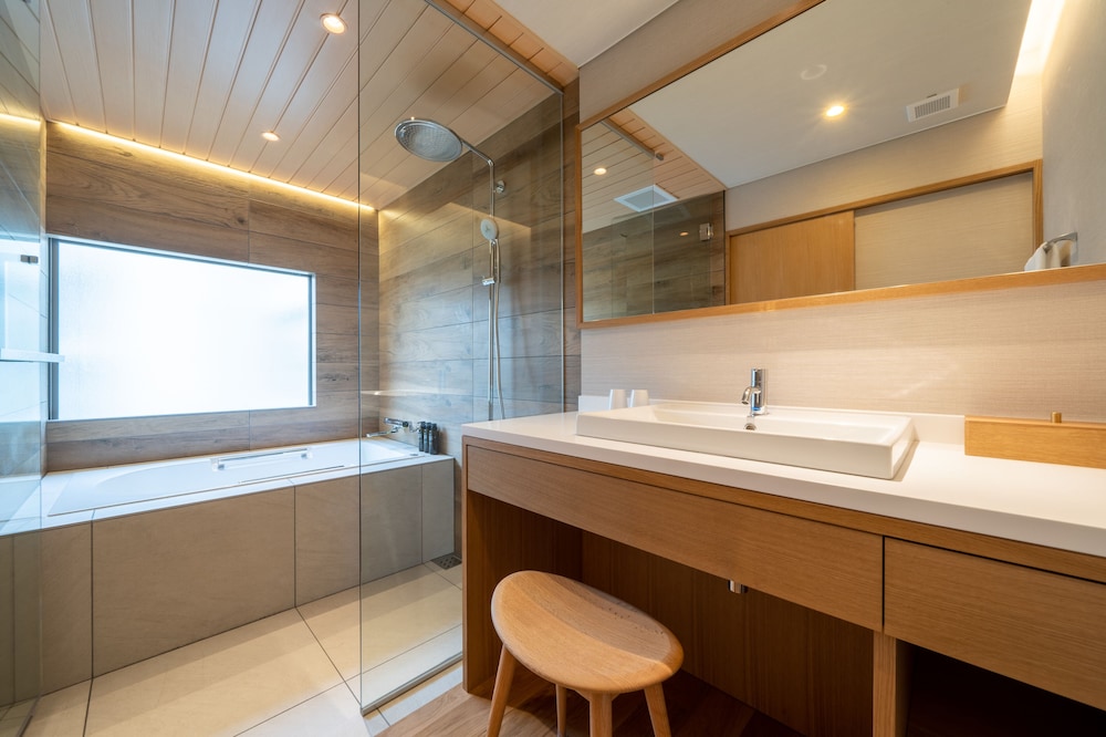 Luxury Twin Room photo 2