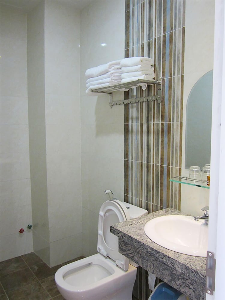 Standard Room - Photo 13