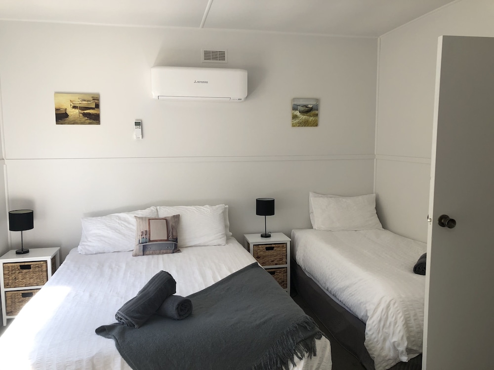 One Bedroom Standard Cottage photo 3