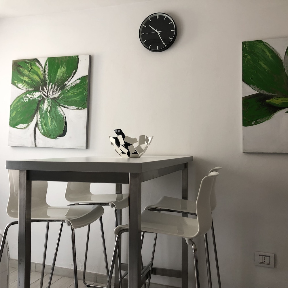 Suite, 2 Bedrooms, Terrace, Hill View