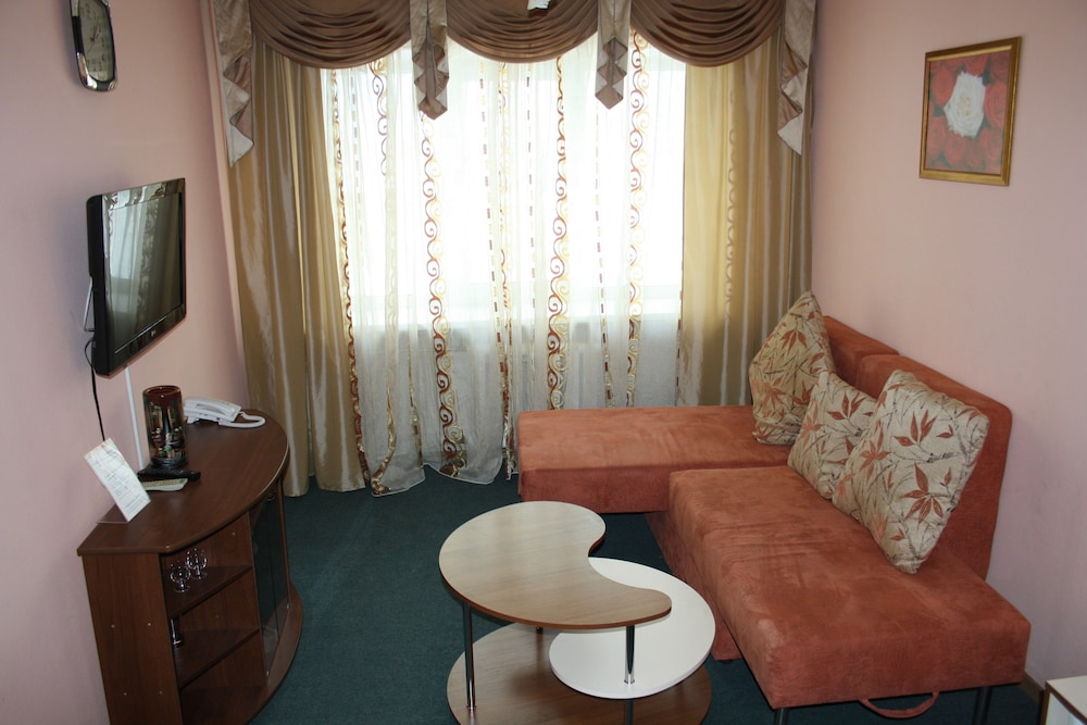 Standard Suite, 1 Double Bed (With Ac) photo 3