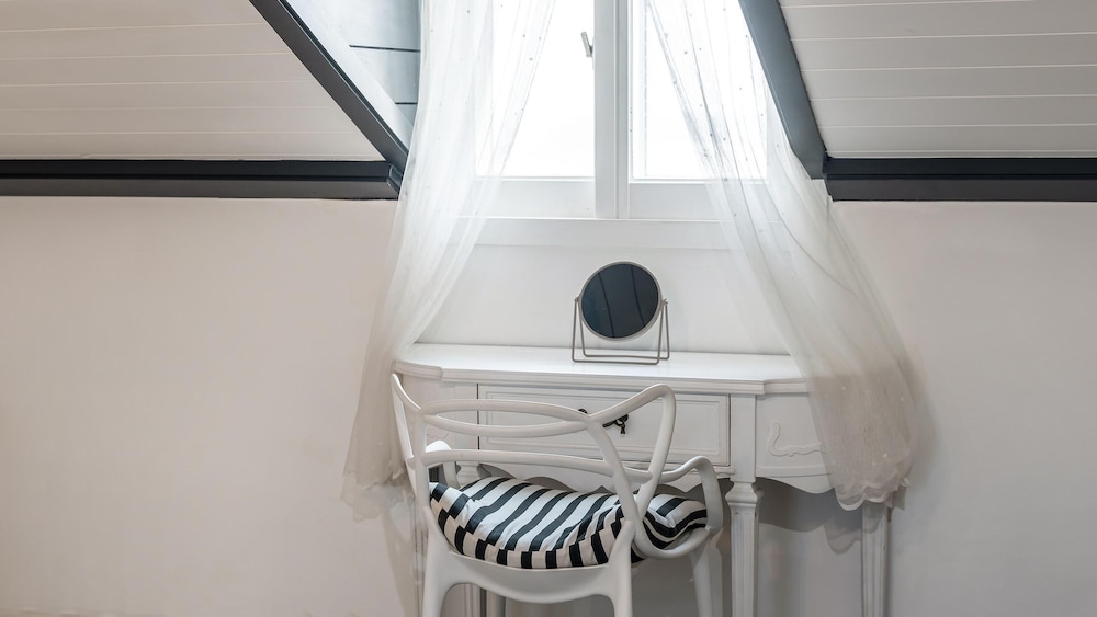 Basic Room, 1 Bedroom (sarang2) - Photo 2