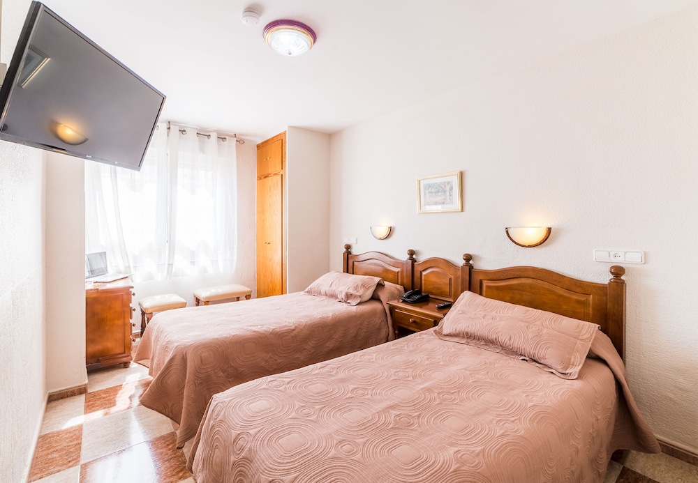 Habitación Estándar con Dos Camas