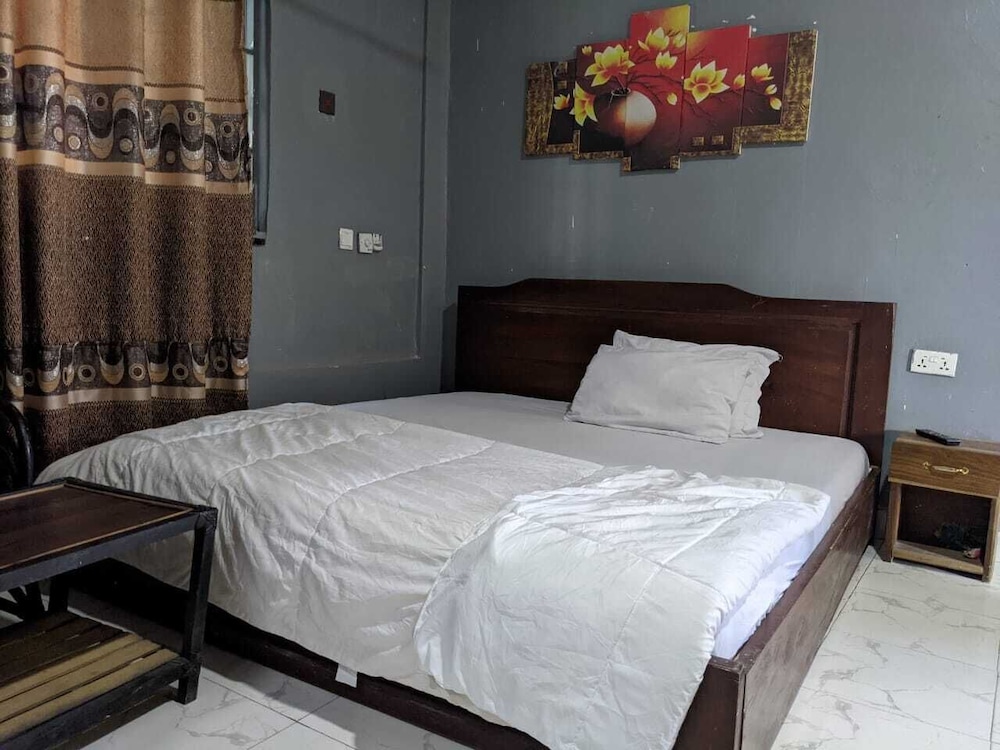 Deluxe Single Room, City View