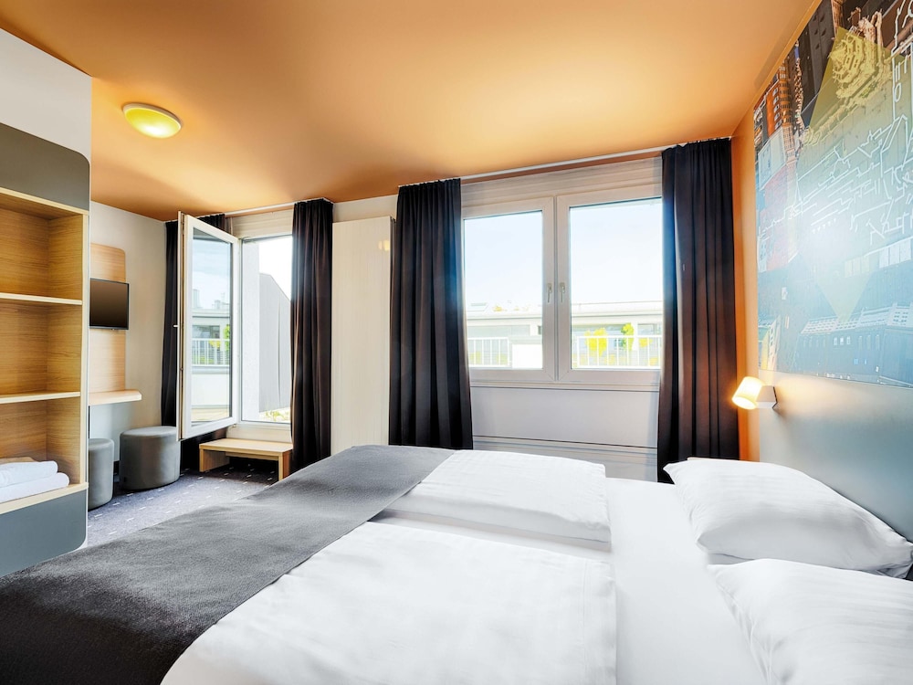 Double Room with french Bed photo 2