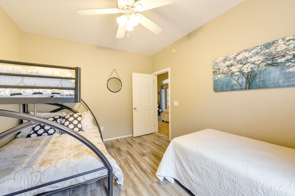 House (4 Bedrooms) photo 2