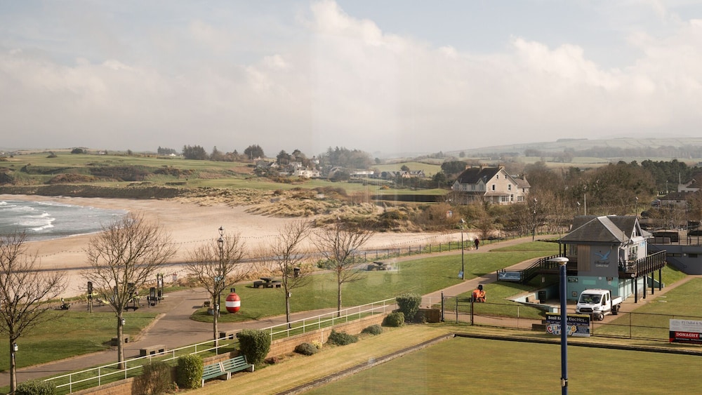 Marine Hotel Ballycastle, 사진 7