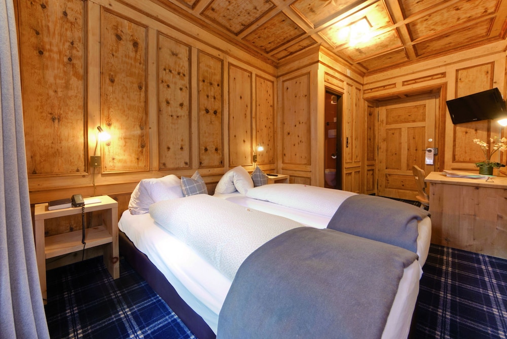 Basic Double Room