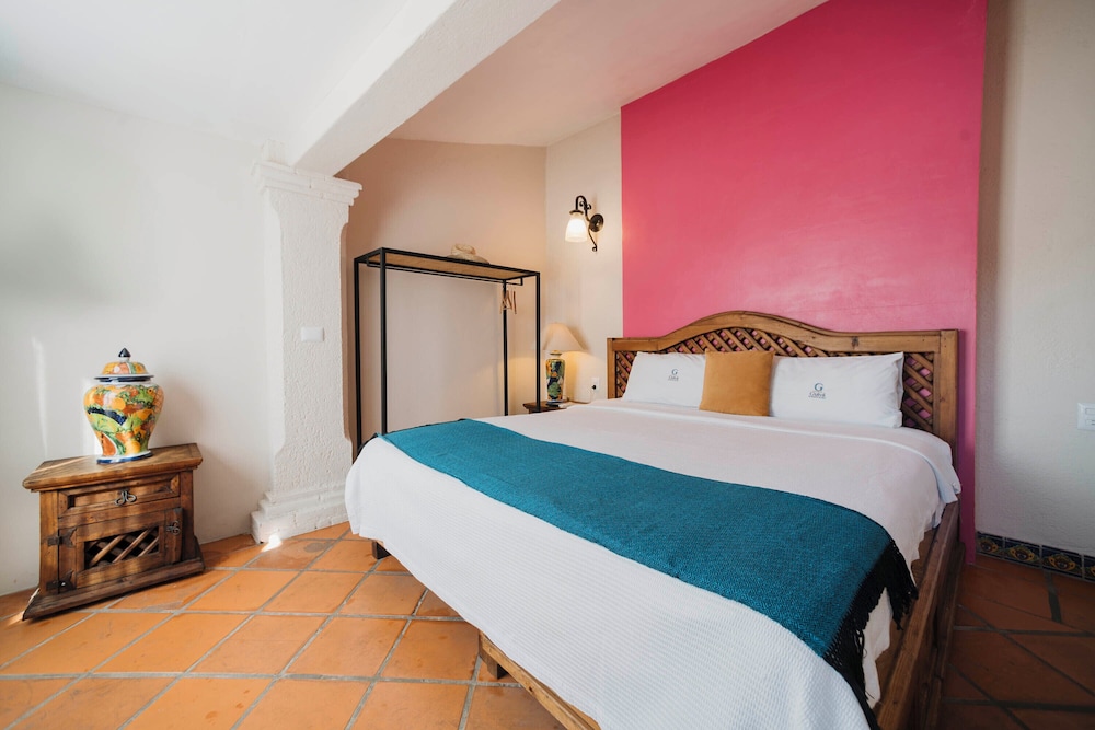 Double Room, 1 King Bed photo 1