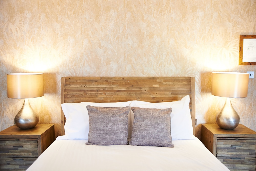 Premium Double Room, Ensuite (Kittiwake) photo 2